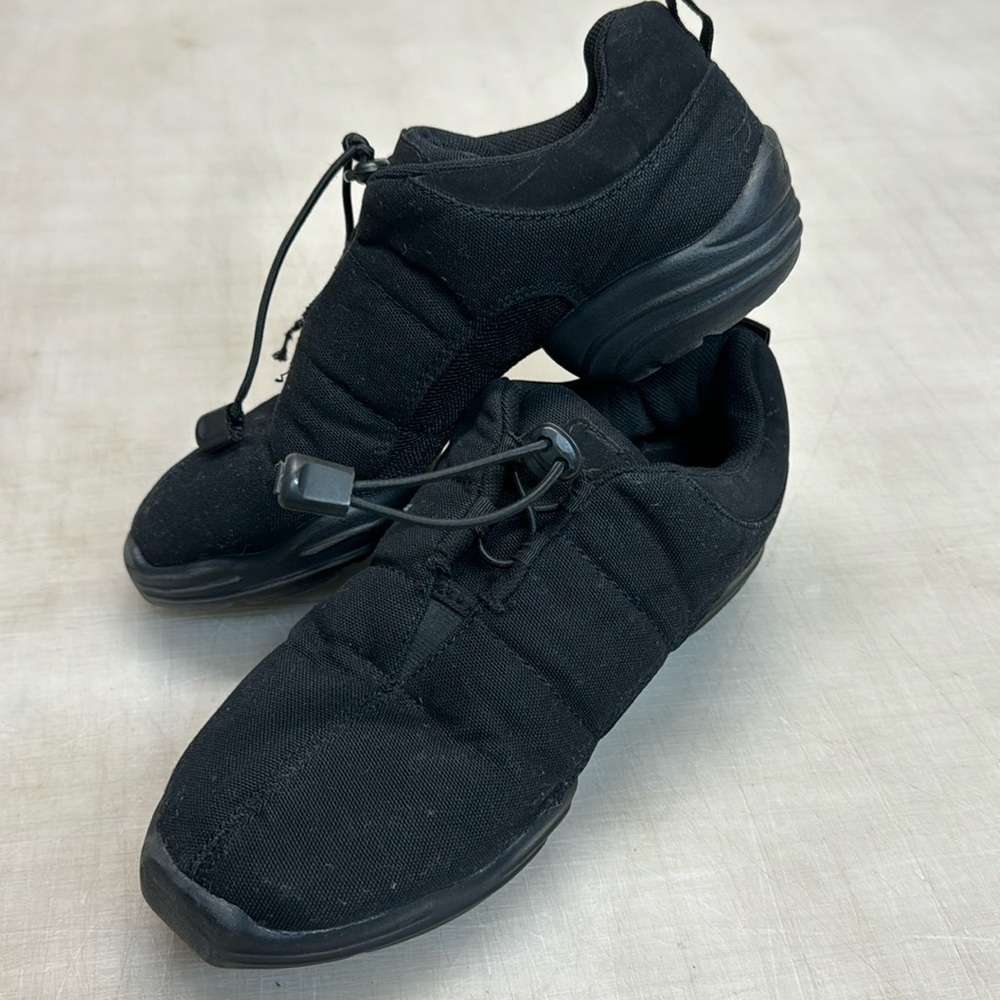 0824-12 Capezio Hip Hop Shoes